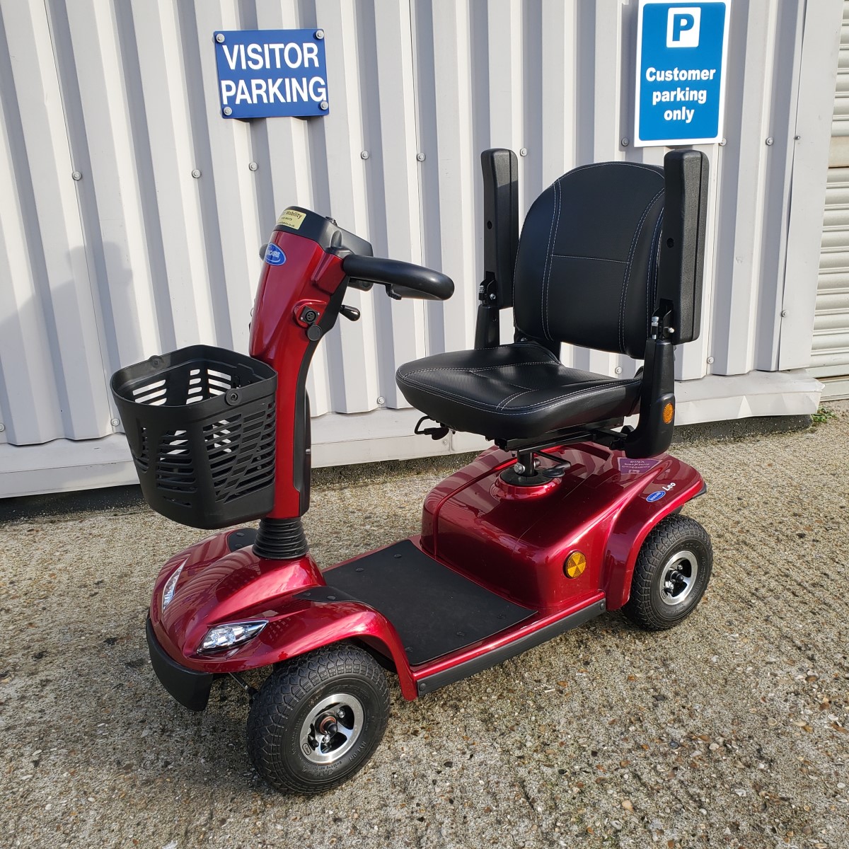Invacare Leo Mobility Scooter - Image 2